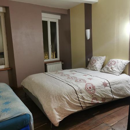La Petite Maison De La Tante Marie 阿夫朗什 外观 照片
