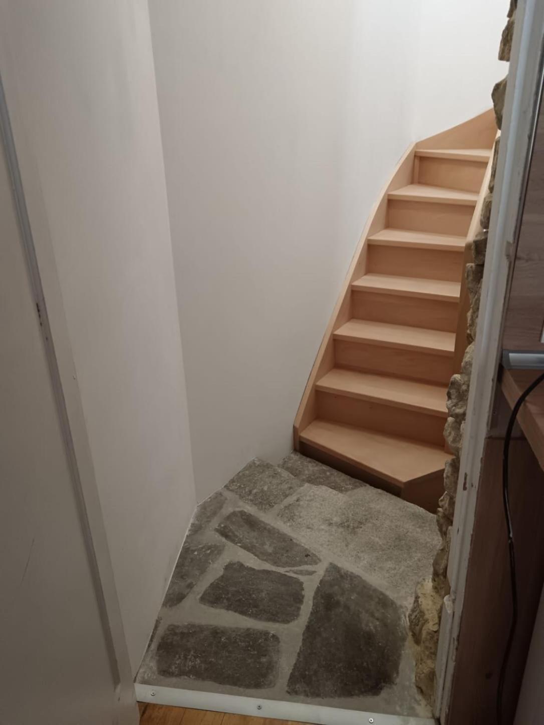 La Petite Maison De La Tante Marie 阿夫朗什 外观 照片